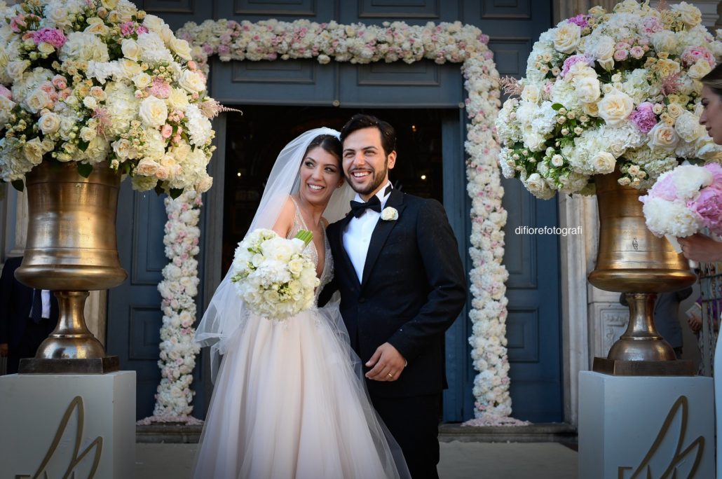 Matrimonio perfetto. Gli addobbi floreali in chiesa  Wedding Photographer  - Fotografi Napoli - Di Fiore FOTOGRAFI 081.475160